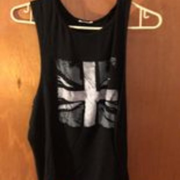 3 Black Tank Tops (1 crop top) - Picture 1 of 3
